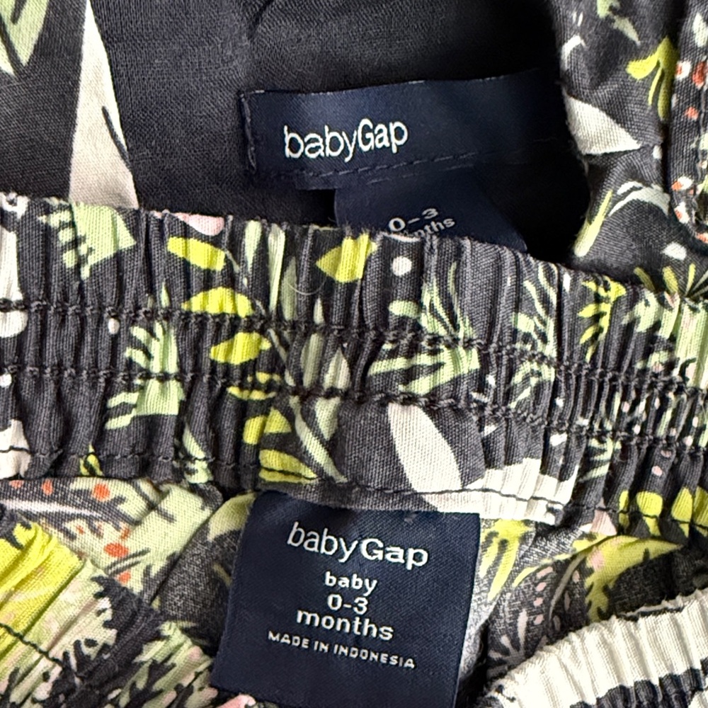 0-3M Baby Gap Tropical Animal Print Two-Piece Outfit - Picture 2 of 2